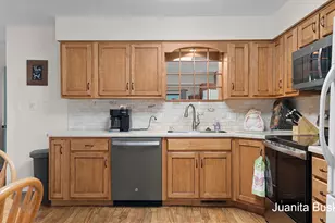 7435 Pine Grove Dr, Jenison, MI 49428 - Photo 7