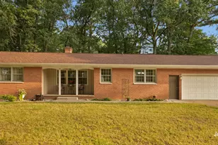 835 E Fennwood Cir, Muskegon, MI 49445 - Photo 21
