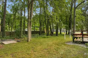 835 E Fennwood Cir, Muskegon, MI 49445 - Photo 29
