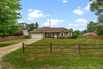 333 W Allen Street, Newaygo, MI 49337 - Photo 9