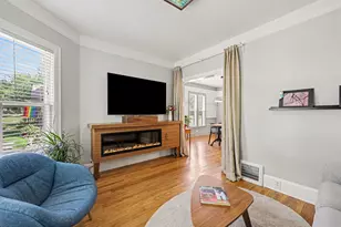 521 W Middle St, Chelsea, MI 48118 - Photo 5