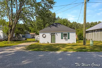 216 Williams Street, Howard City, MI 49329 - Photo 21