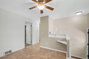 8299 Nightingale St, Dearborn Heights, MI 48127 - Photo 9