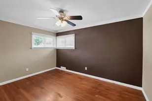 8299 Nightingale St, Dearborn Heights, MI 48127 - Photo 15