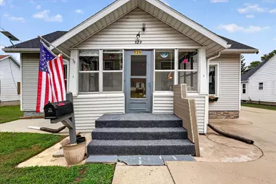 529 W Clinton Street, Hastings, MI 49058 - Photo 5