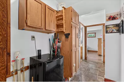 529 W Clinton Street, Hastings, MI 49058 - Photo 23