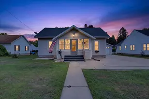 529 W Clinton St, Hastings, MI 49058 - Photo 1