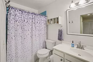 260 Dunbarton Ct, Kalamazoo, MI 49006 - Photo 19