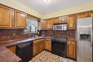 8886 Coleman Rd, Haslett, MI 48840 - Photo 11