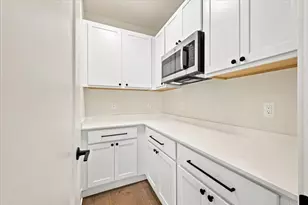 41 Starr Dr, Troy, MI 48083 - Photo 21