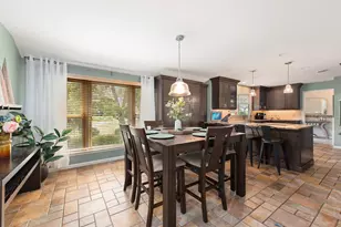 899 Fox Run, Bloomfield Hills, MI 48304 - Photo 7