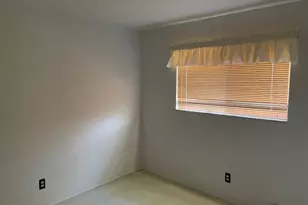 29254 Guy St, Southfield, MI 48076 - Photo 9