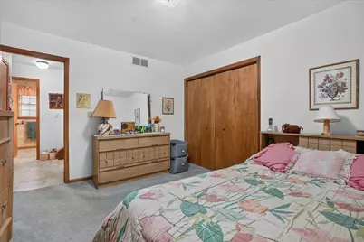 635 W Poplar Street, Marion City, MI 48811 - Photo 25