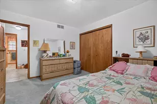 635 W Poplar St, Marion City, MI 48811 - Photo 25