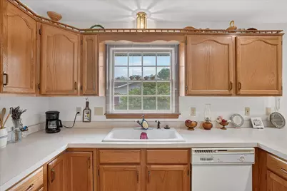 635 W Poplar Street, Marion City, MI 48811 - Photo 15