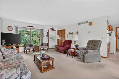 635 W Poplar Street, Marion City, MI 48811 - Photo 9
