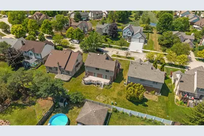42070 Trent Drive, Canton, MI 48188 - Photo 9