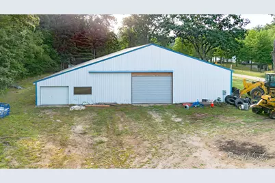 1617 S Hilton Park Road, Muskegon, MI 49442 - Photo 7