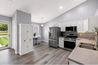 11382 E Lake Drive, Holland, MI 49424 - Photo 5