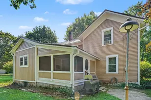 265 E 4th St, Constantine, MI 49042 - Photo 3