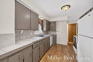 1221 N Hanover St, Hastings, MI 49058 - Photo 3