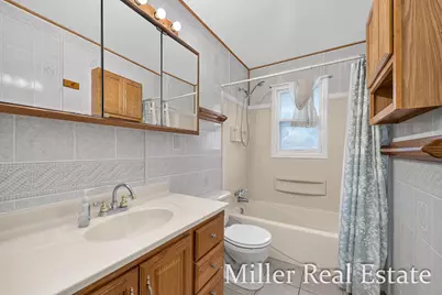 1221 N Hanover Street, Hastings, MI 49058 - Photo 13