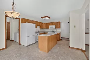 10909 Waterloo-Munith Rd, Munith, MI 49259 - Photo 11