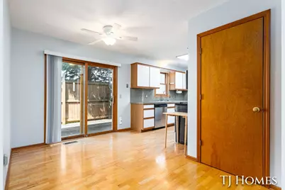 5721 Jefferson Avenue SE, Grand Rapids, MI 49548 - Photo 3