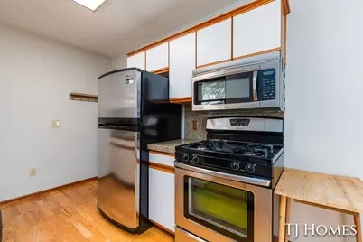 5721 Jefferson Avenue SE, Grand Rapids, MI 49548 - Photo 13