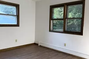 711 E North Dr, Marshall, MI 49068 - Photo 13