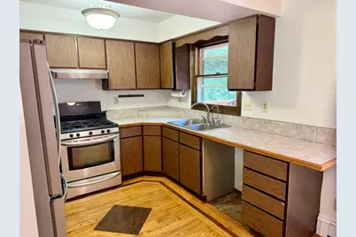 711 E North Drive, Marshall, MI 49068 - Photo 5