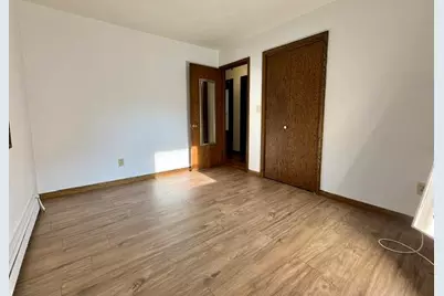 711 E North Drive, Marshall, MI 49068 - Photo 15