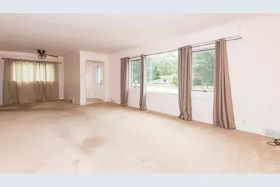 1916 Romence Road, Portage, MI 49024 - Photo 5