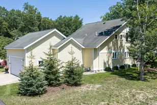 26 Kenneth St, Pentwater, MI 49449 - Photo 3