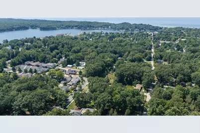 26 Kenneth Street, Pentwater, MI 49449 - Photo 11