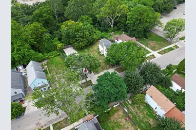 851 Oakland Avenue SW, Grand Rapids, MI 49503 - Photo 9