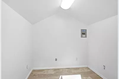 314 E Coffren Avenue, Greenville, MI 48838 - Photo 33