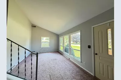 404 N Reinberg Avenue, Scottville, MI 49454 - Photo 9