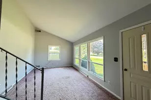 404 N Reinberg Ave, Scottville, MI 49454 - Photo 9