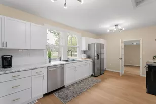 811 Tomahawk Ln, Niles, MI 49120 - Photo 11