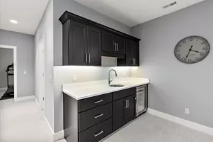 548 Lovett Ave SE, East Grand Rapids, MI 49506 - Photo 49