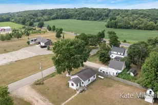 75 4th St, Plainwell, MI 49080 - Photo 79