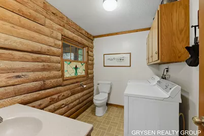 13815 Cypress Avenue, Sand Lake, MI 49343 - Photo 25
