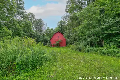 13815 Cypress Avenue, Sand Lake, MI 49343 - Photo 33