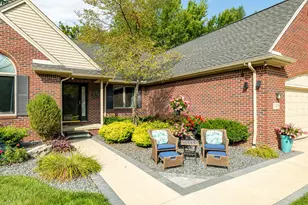 2005 Chestnut Crescent, Saline, MI 48176 - Photo 3