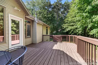 3000 Foxboro Lane, Holland, MI 49424 - Photo 9