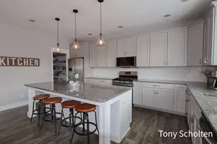 6850 Northbeech Ct, Hudsonville, MI 49426 - Photo 5