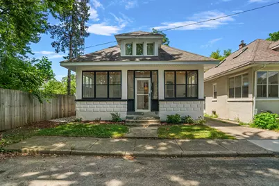 63 Iris Place NE, Grand Rapids, MI 49503 - Photo 1