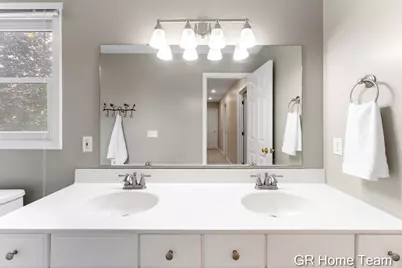 7436 Las Palmas Drive NE, Rockford, MI 49341 - Photo 43