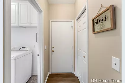 7436 Las Palmas Drive NE, Rockford, MI 49341 - Photo 29